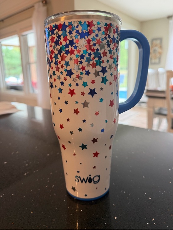 Swig Life Other - White Star-Print 40 oz Swig Life Travel Mug with Blue Handle